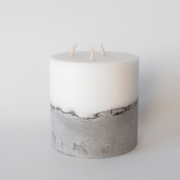 Свеча декоративная 10х10 см