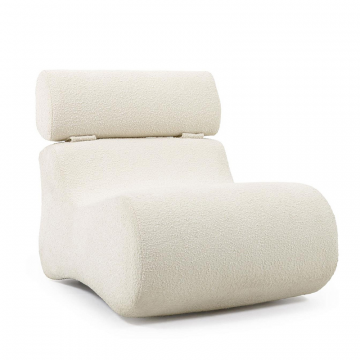 Кресло Club из белой ткани букле
