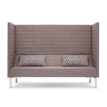 Диван трехместный Shelby с высокой спинкой