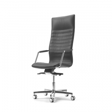 Офисное кресло Toledo с высокой спинкой на крестовине с колесами
