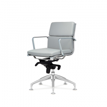 Кресло Absolute с низкой спинкой на крестовине с глайдерсами