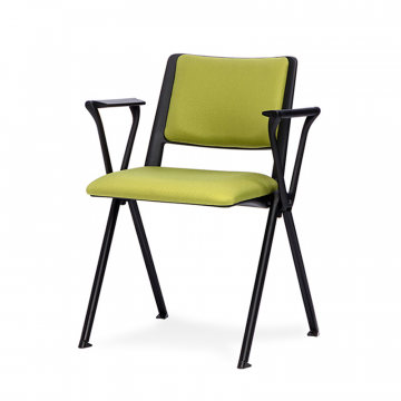 Стул Teo с элементами из черного пластика