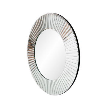 Зеркало в раме 