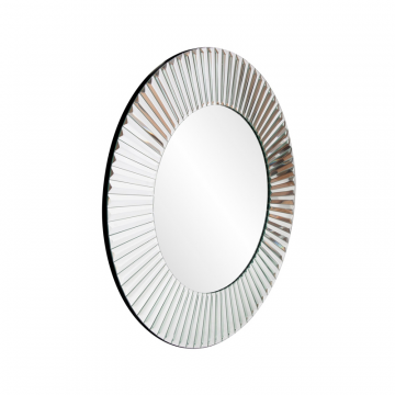 Зеркало в раме 