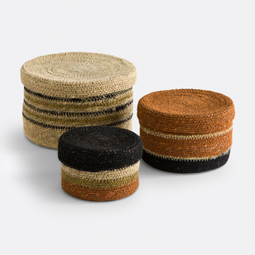 Комплект из трех плетенных корзин с крышкой Saski  единый размер разноцветный