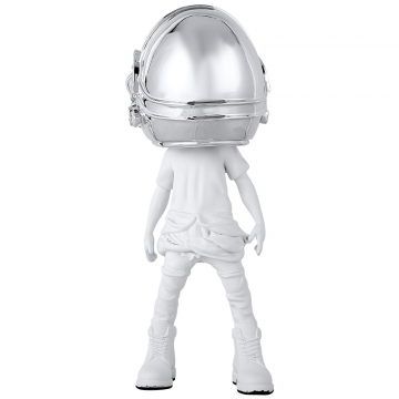 Статуэтка настольная ArtHomeDecor STAR TRAVELER 6840 SILVER & WHITE