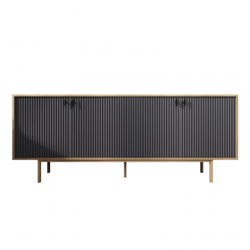 Комод с четыремя дверками 