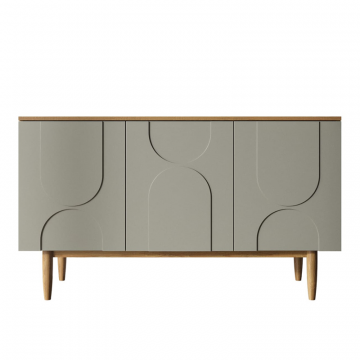 Комод с тремя дверками 