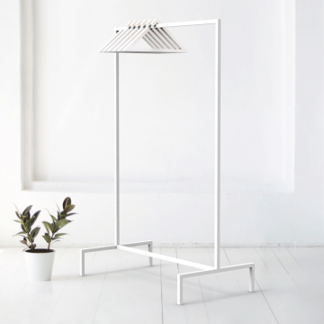 Вешалка напольная минимализм в белом цвете