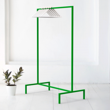 Вешалка напольная минимализм в зеленом цвете