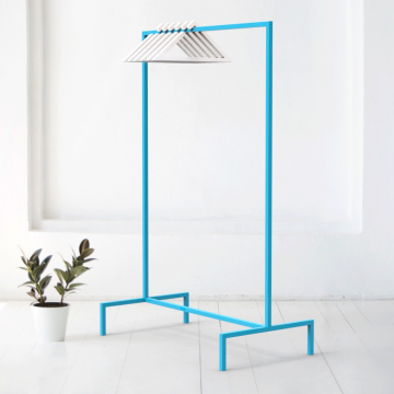 Вешалка напольная минимализм в голубом цвете
