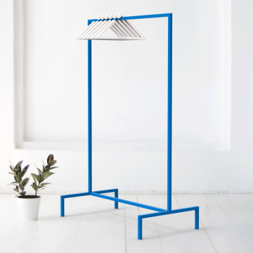 Вешалка напольная минимализм в синем цвете