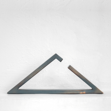 Комплект вешалок Треугольник в сером цвете