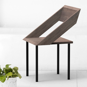 Стул Чайка из дуба в сером цвете