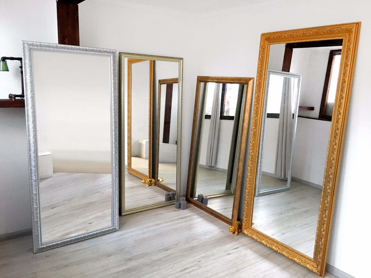 Zerkalo. Зеркало. Большие зеркала. Много зеркал. Стеклянное зеркало.